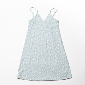 brandy melville "amara dress" in blue w/floral pattern
